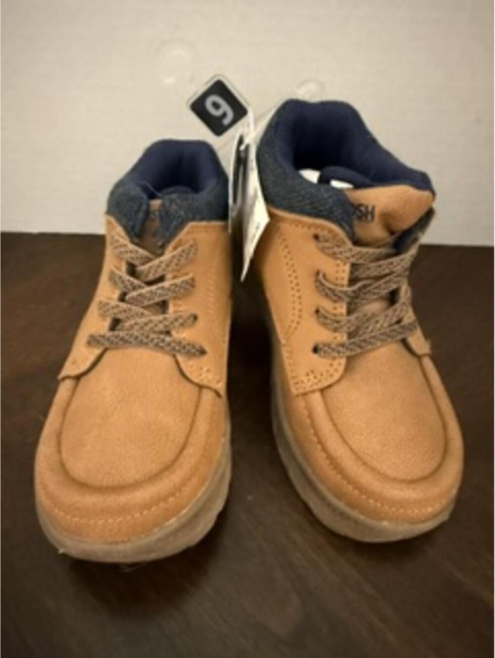Toddler Size 9 Osh Kosh Ankle Boots